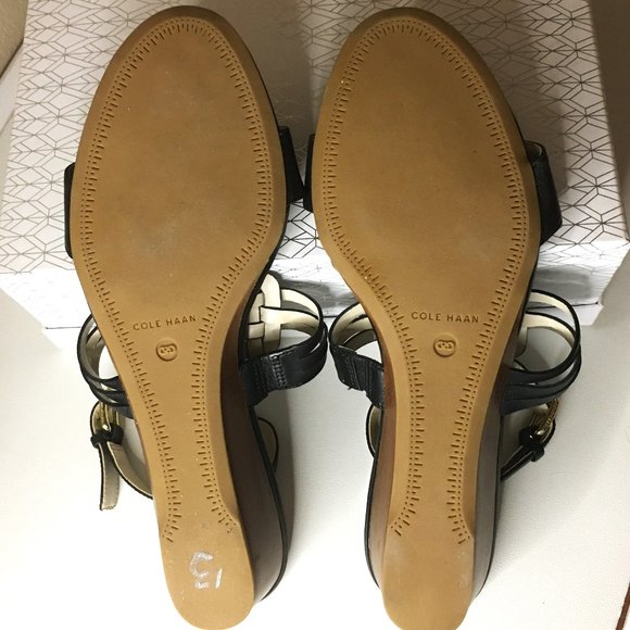 COLE HAAN "Findra" Black Leather Woven Slide Wedge Sandal | Size 9B - Picture 10 of 15